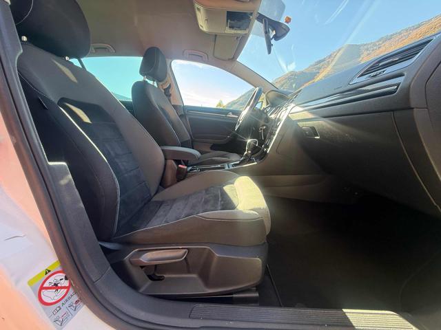 VOLKSWAGEN Golf Business 2.0 TDI DSG 5p. Highline BlueMotion Tech.