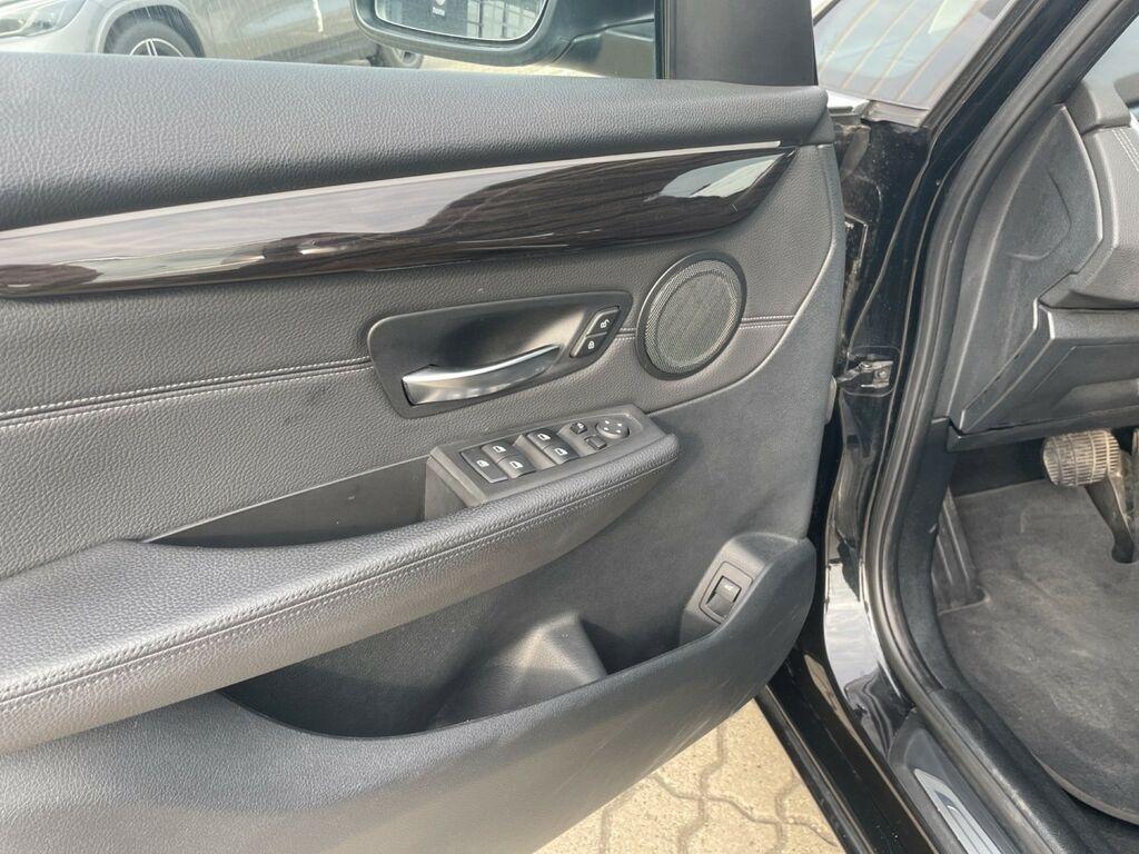 BMW Serie 2 Active Tourer 216 d Luxury DCT