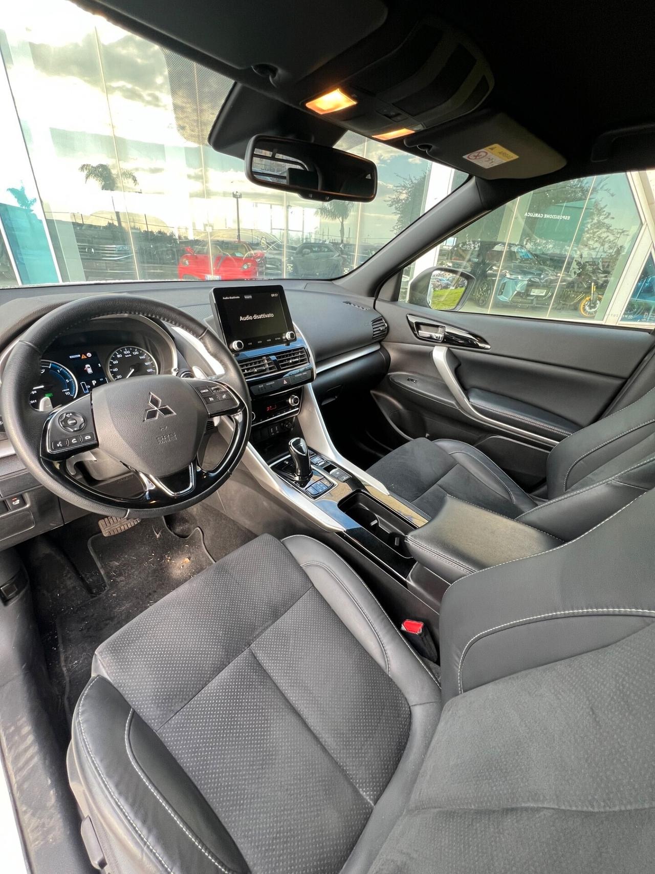 Mitsubishi Eclipse Cross 2.4 MIVEC 4WD PHEV Intense