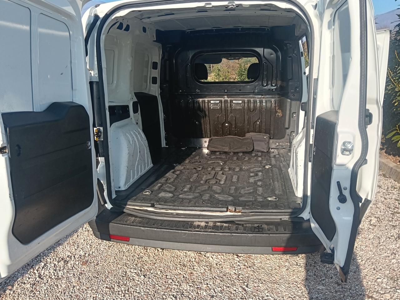 Fiat Doblo autocarro