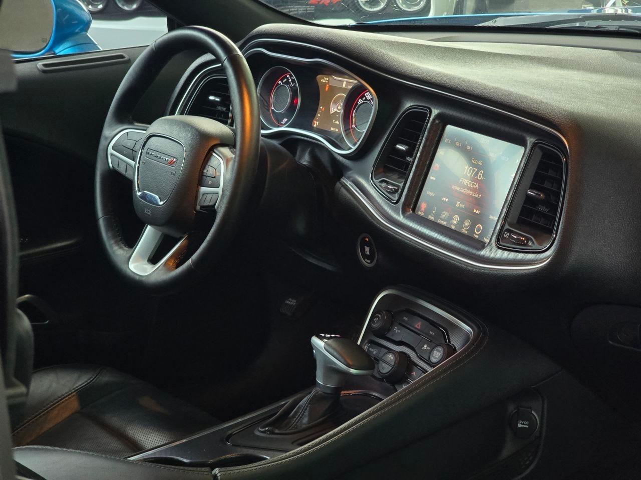 Dodge Challenger 5.7 HEMI V8 *IVA ESPOSTA