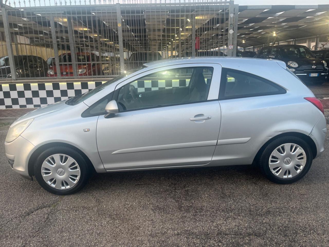 Opel Corsa 1.2 3 porte Club 2007