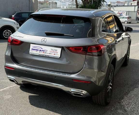 Mercedes-Benz GLA 200 D 150 CV AUTOMATICA SPORT UFFICIALE