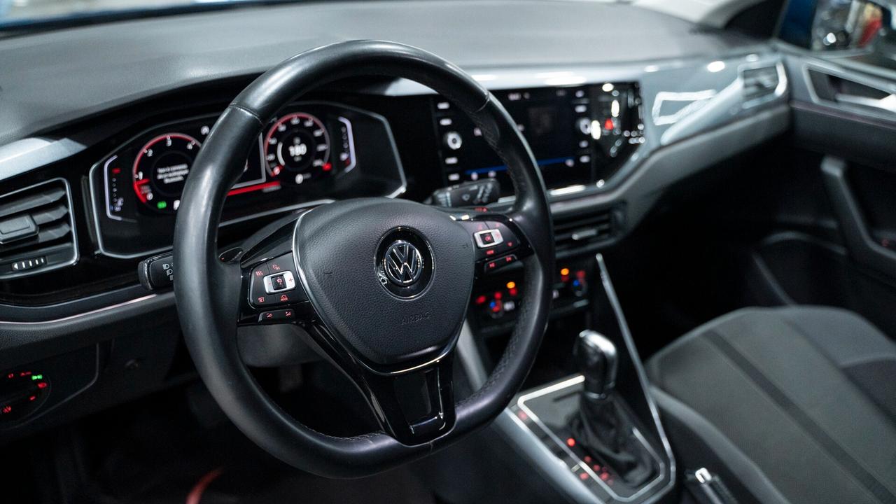 Volkswagen Polo 5P 1.6 TDI 95 CV R LINE AUTO VIRTUAL XENO FULL OPT