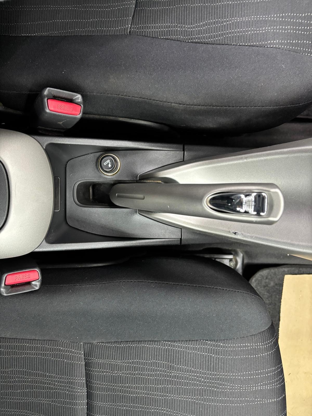 Toyota Auris 1.6 5 porte Sol