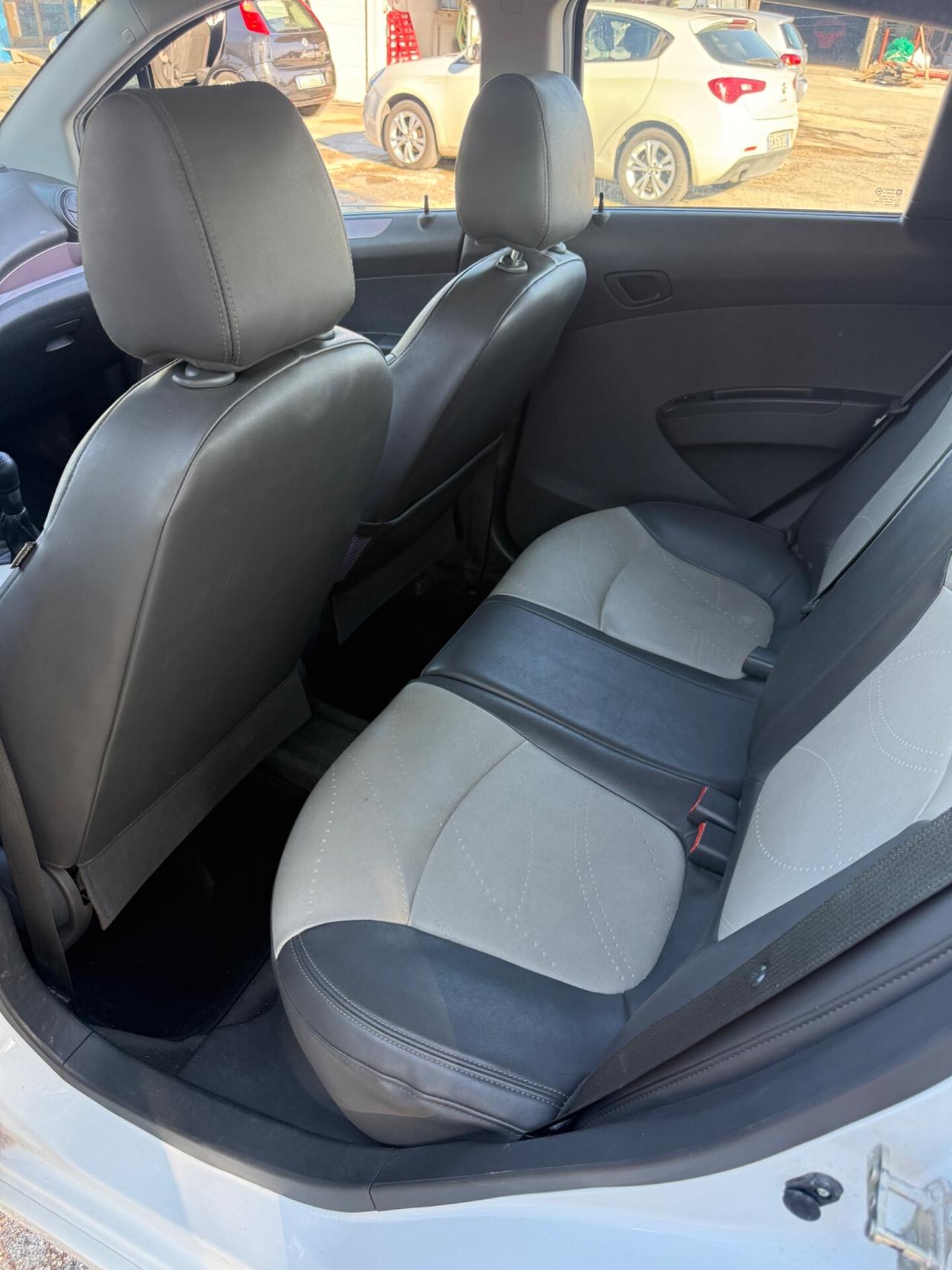 Chevrolet Spark SPORT 1.0 Benzina neopatentati UNIPRO