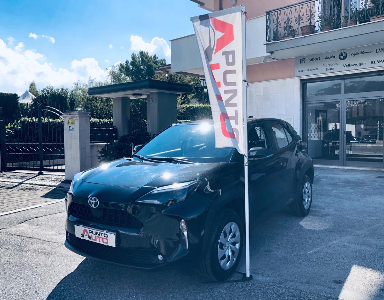 Toyota Yaris Cross 1.5 Hybrid 5p. E-CVT Business