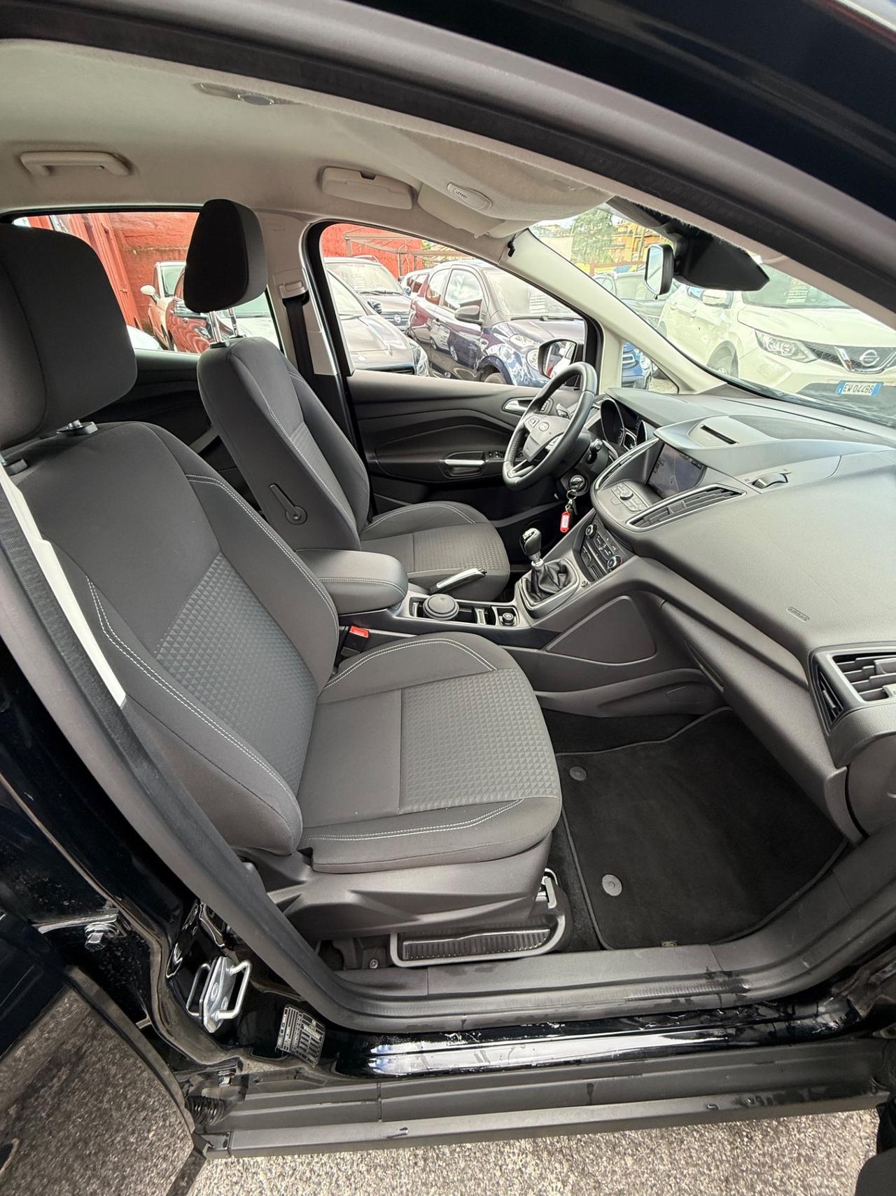 C-Max 1.5 TDCi 120CV- Titanium-unipro-rate-E6