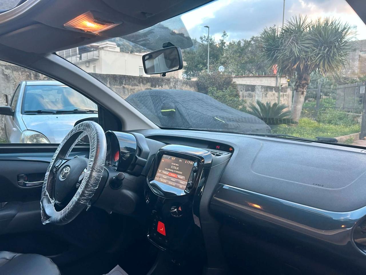 TOYOTA AYGO CABRIO 2016 SUPER FULL EURO6