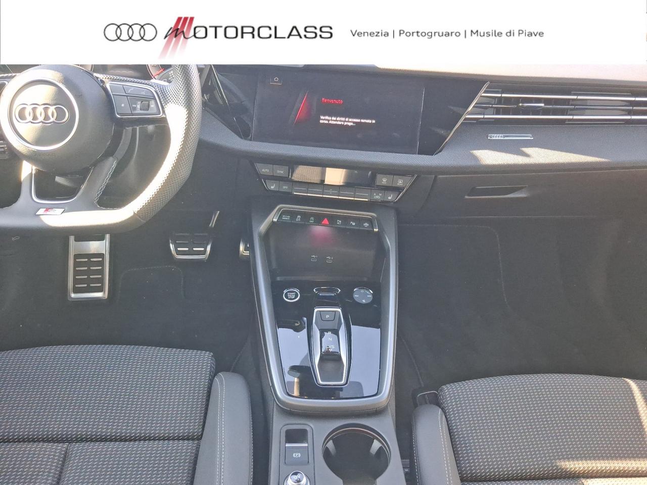 Audi A3 allstreet 1.5 tfsi mhev 48v 150cv identity contrast