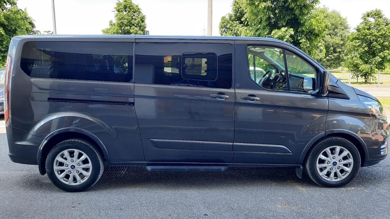 Ford Tourneo Custom 320 2.0 EcoBlue 130CV aut. PL Trend