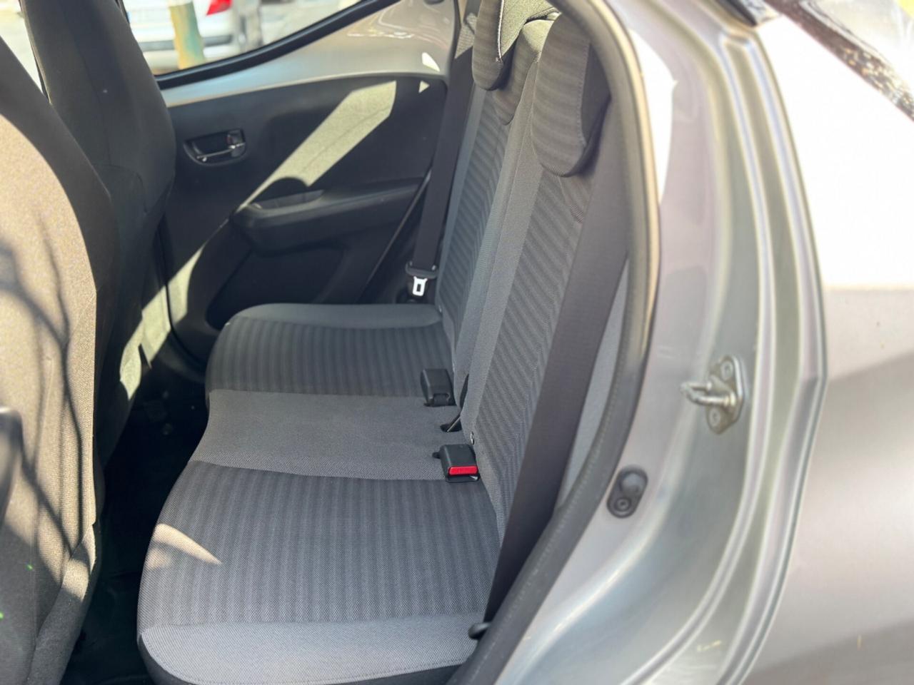 Toyota Aygo 1.0 VVT-i 72 CV 5 porte x-play