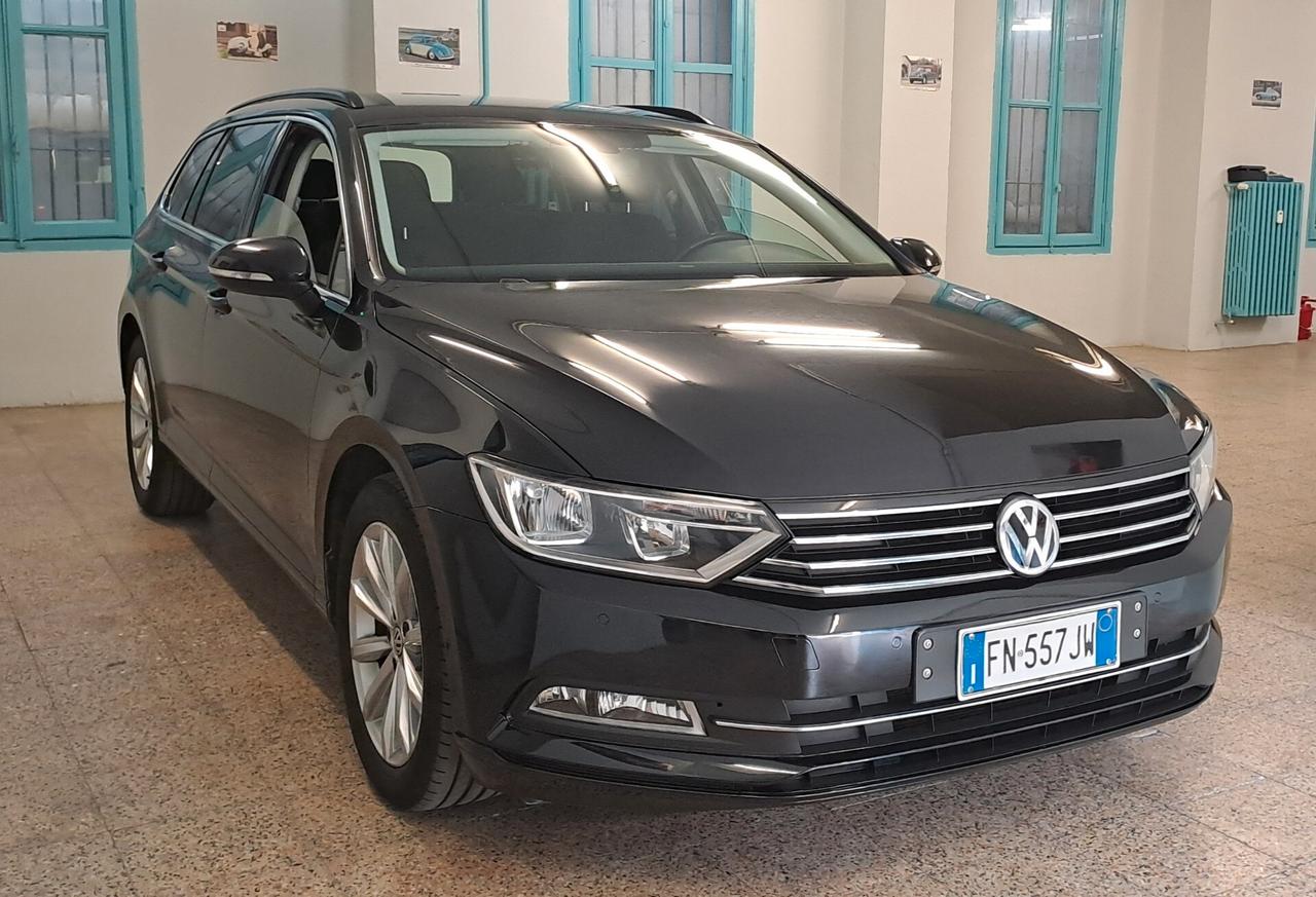 Volkswagen Passat Variant 1.6 TDI Business BlueMotion Technology