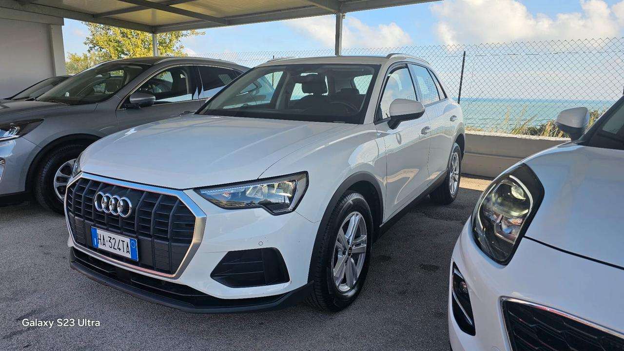 Audi Q3 35 TDI Business Advanced 2.0 Tdi 150cv