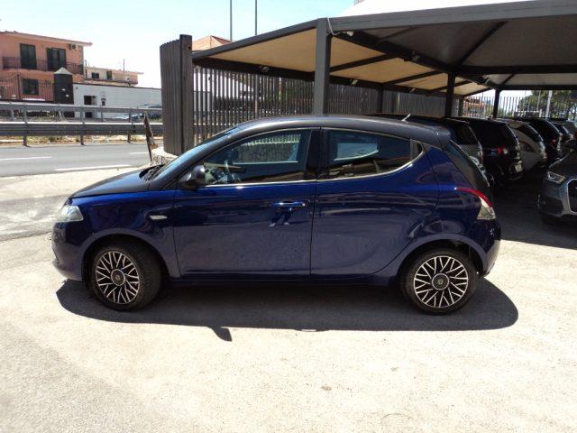 LANCIA Ypsilon 1.2 69 CV 5 porte S Momodesign