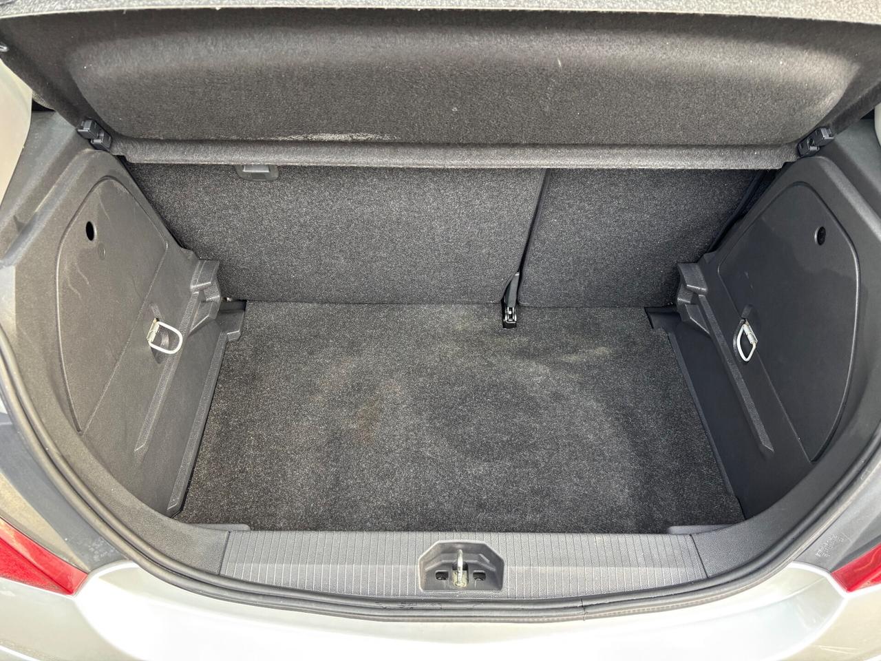 Opel Corsa 1.0 12V 5 porte Enjoy OK Neopatentati