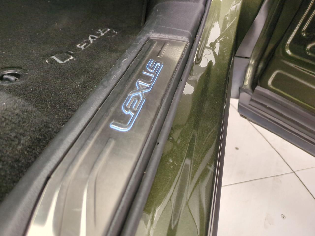 Lexus NX 300h 350h Hybrid Business