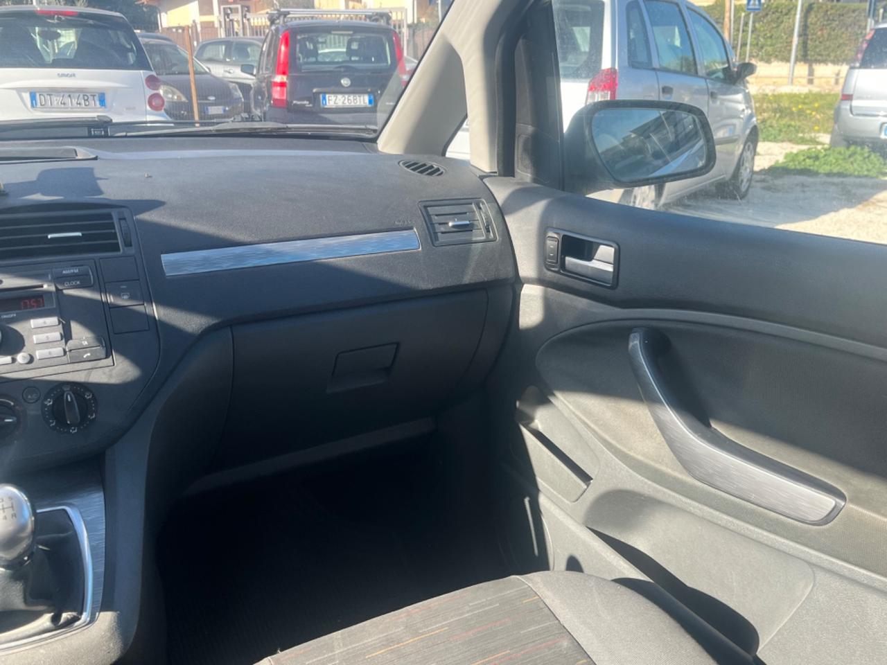 Ford C-Max 1.6 TDCi 90 CV Titanium X Neopatentati