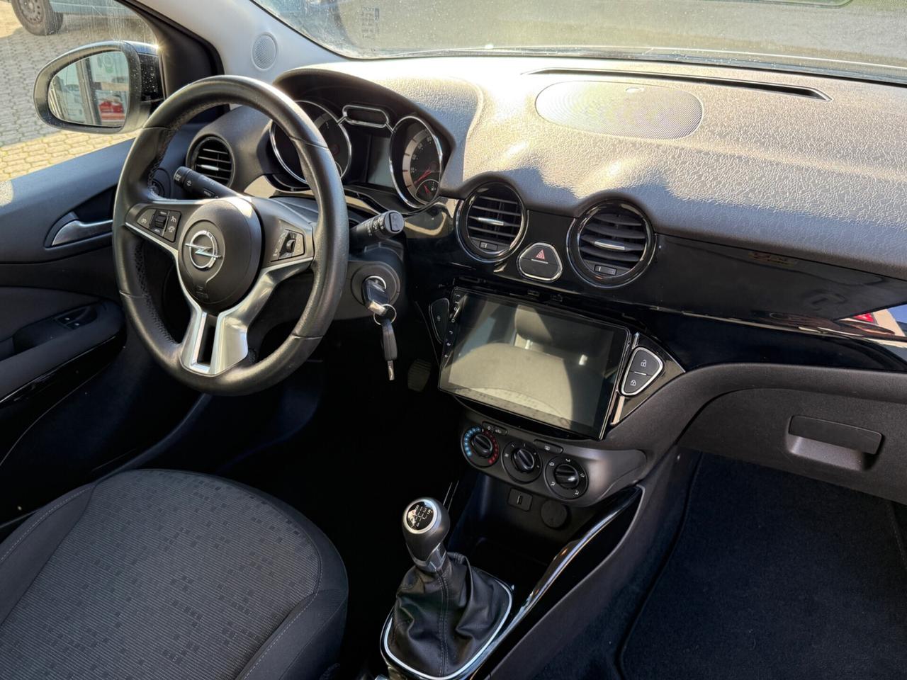 Opel Adam 1.2b - 70 CV |UNIPRO|BI-COLOR