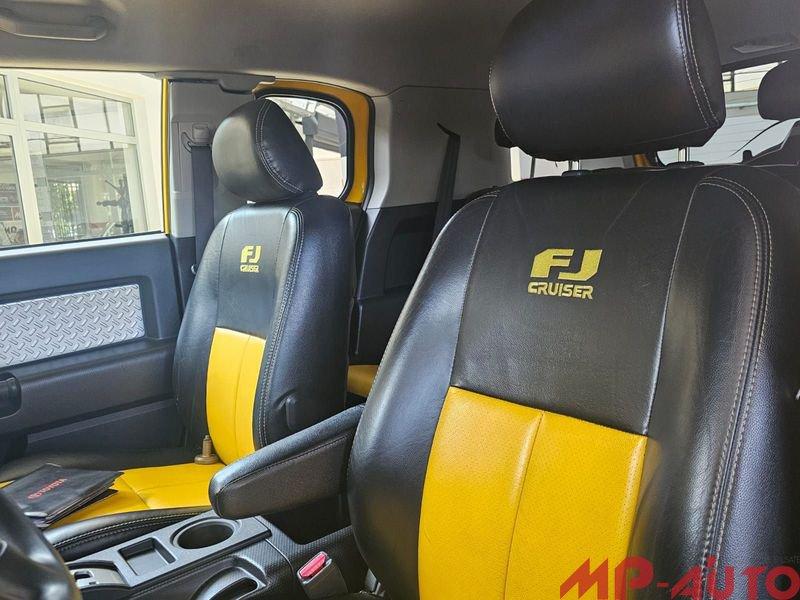 Toyota FJ Cruiser TOYOTA FJCRUISER - TENUTO OTTIMAMENTE -AUTOCARRO - IMPIANTO GPL