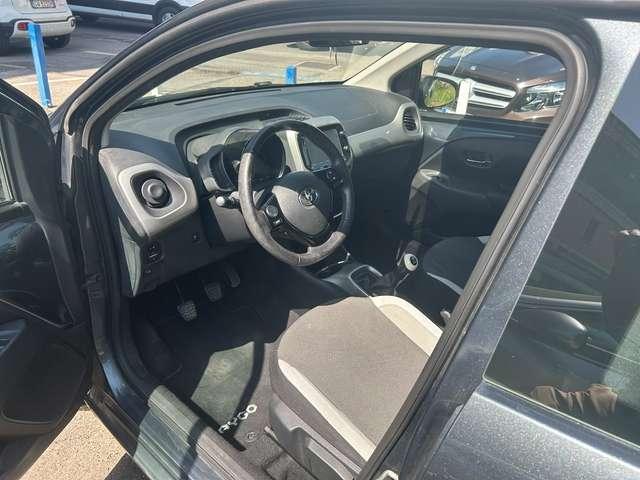 Toyota Aygo Aygo II 2014 5p 1.0 x-play