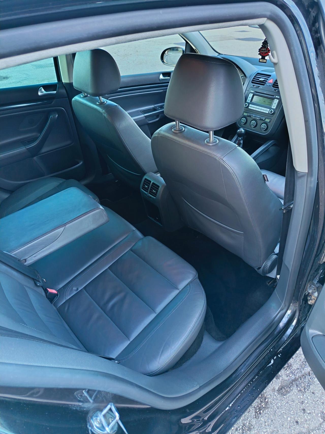 Volkswagen Golf 2.0 TDI DPF 5p. GT Sport