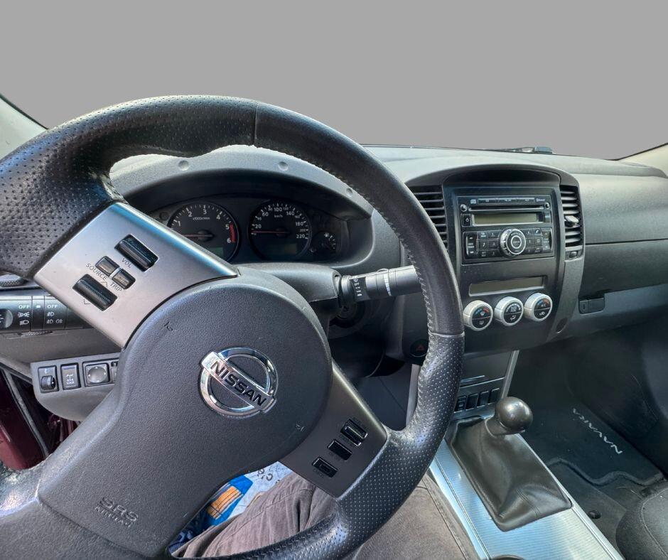 Nissan Navara 2.5 dCi 190CV 4 porte Double Cab LE