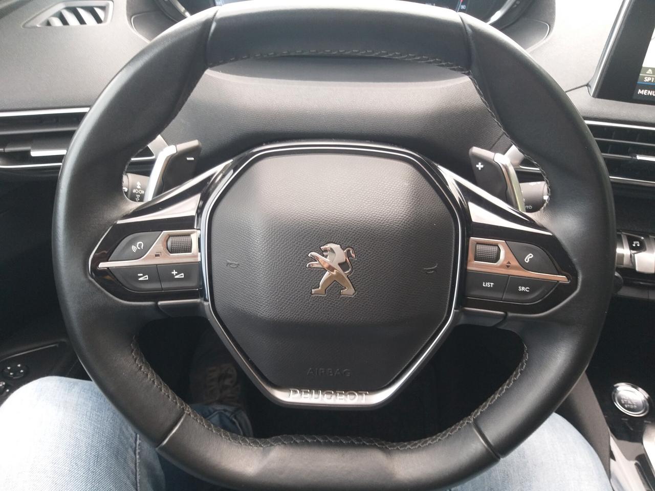 Peugeot 3008 BlueHDi 130 S&S Allure