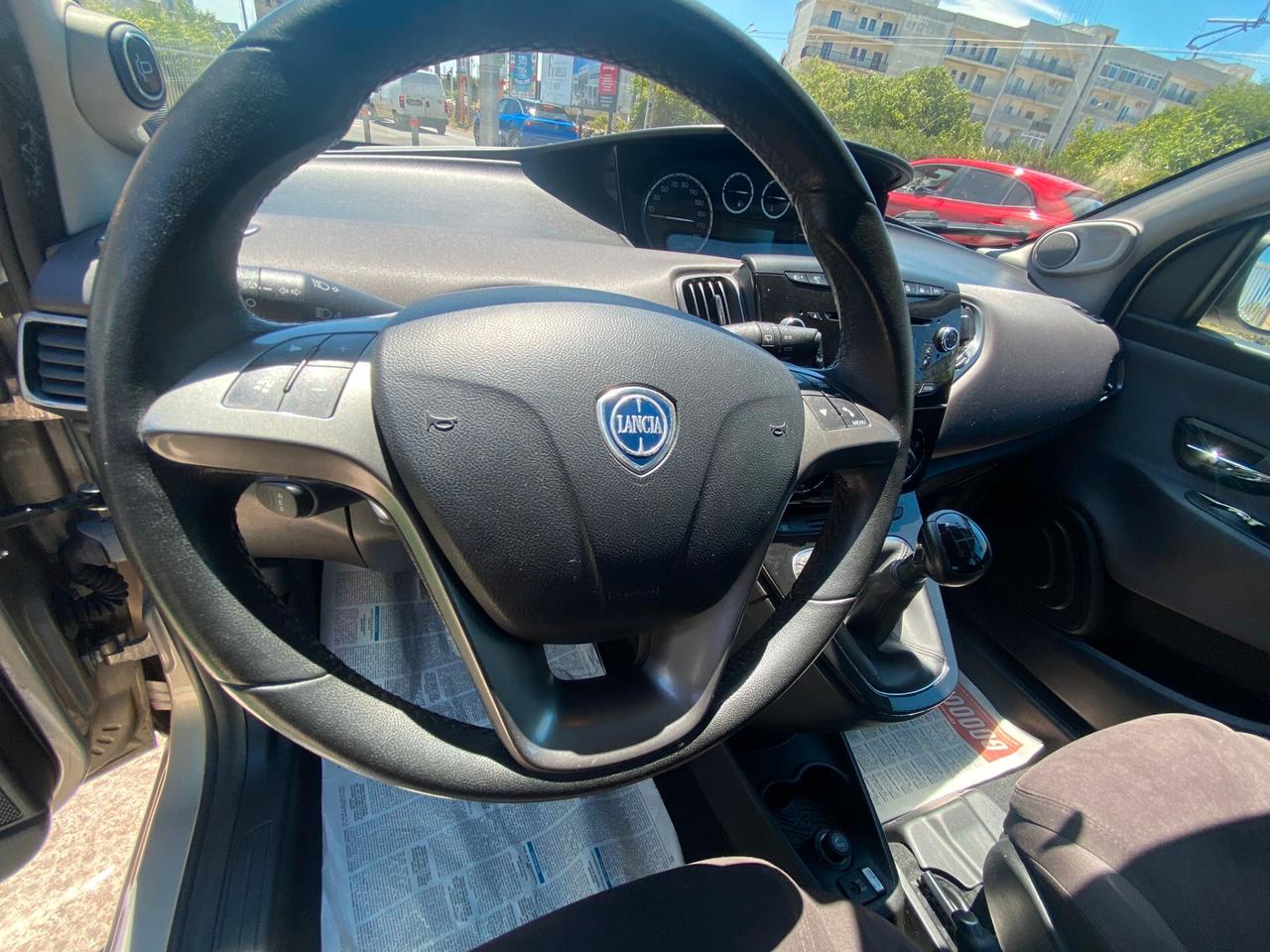 Lancia Ypsilon 1.3 MJT 16V 95 CV 5 porte S&S Gold