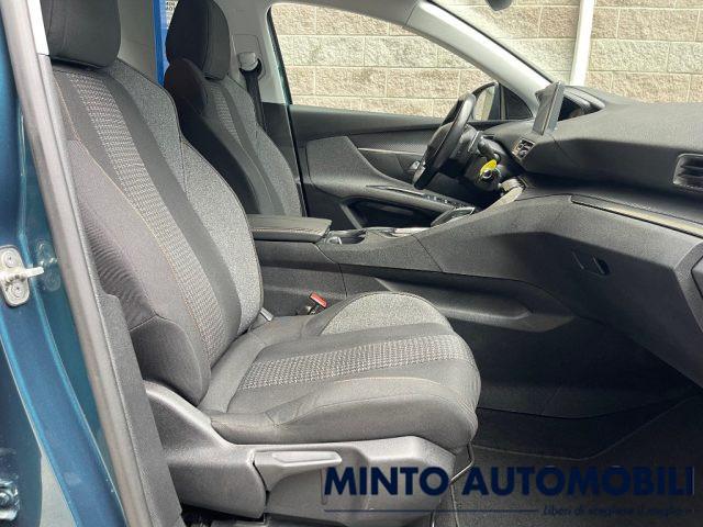 PEUGEOT 5008 1.5 BLUEHDI 130 CV AUTOMATICA 7 POSTI NAVIGATORE