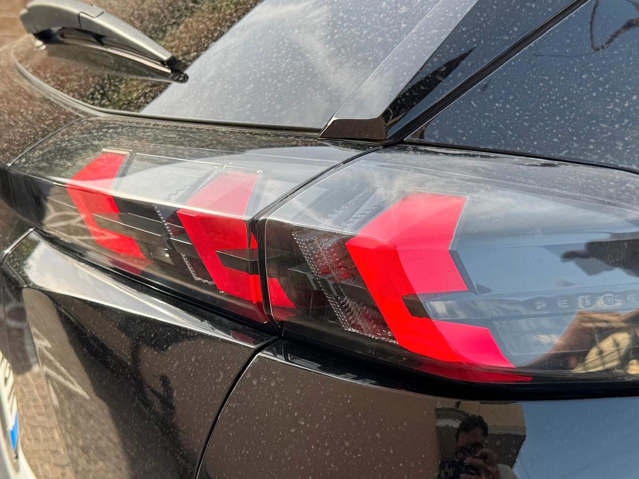 Peugeot 2008 Allure 100cv