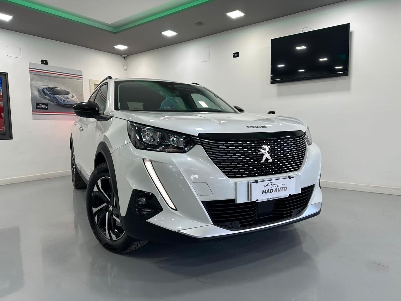Peugeot 2008 BlueHDi 130 S&S EAT8 Allure