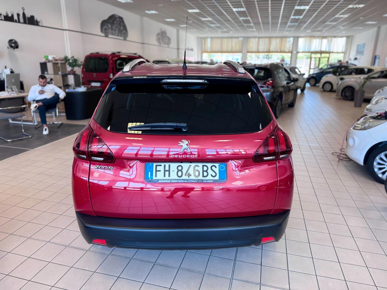 Peugeot 2008 BlueHDi 100 Allure