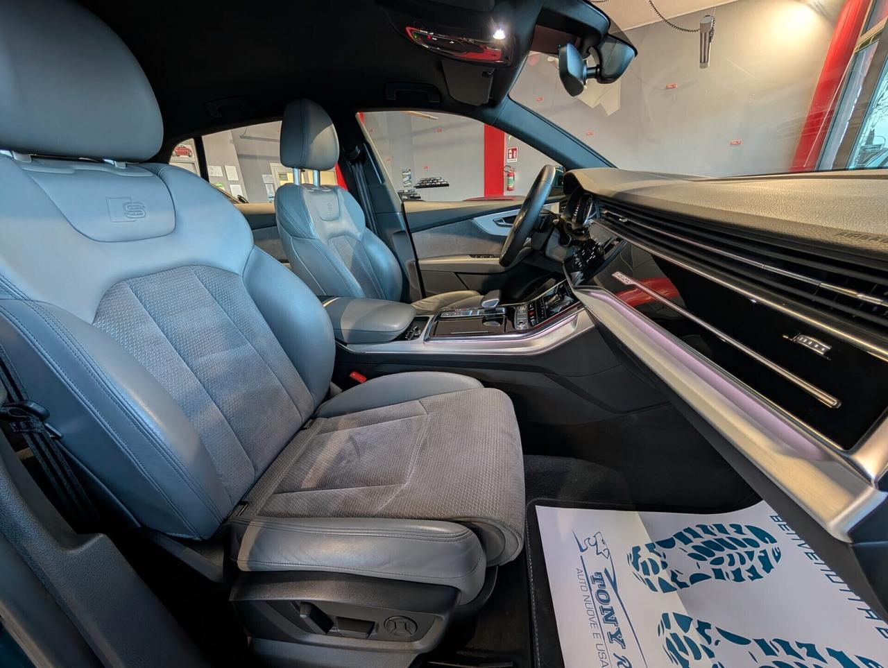 Audi Q8 45 TDI quattro 3.0 diesel S-LINE IVA ESPOSTA