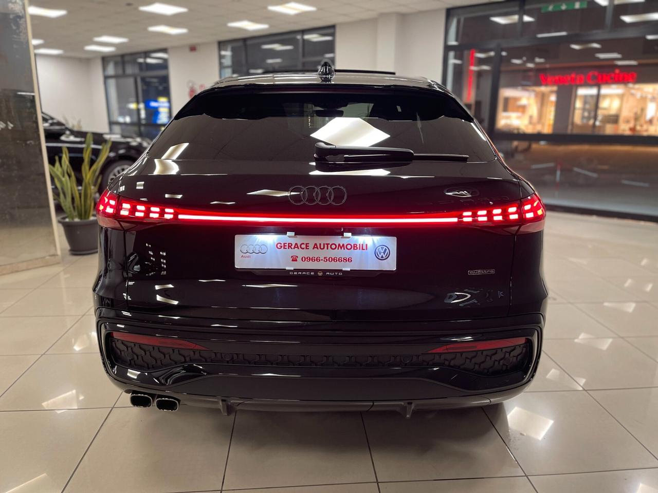 Nuova Q5 Sportback S line 2.0 TDI quattro 204cv