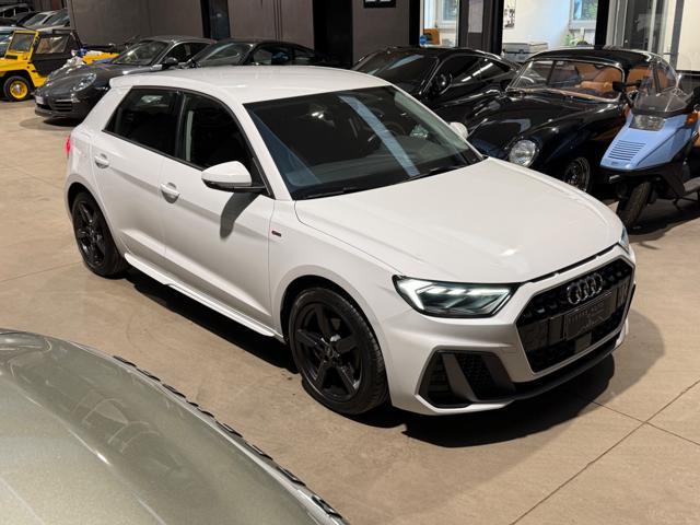 AUDI A1 SPB 30 TFSI S tronic S-LINE Identity Black