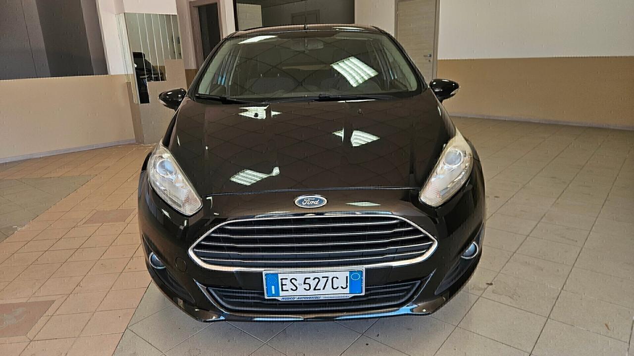 Ford Fiesta 1.5 TDCi 75CV 5 porte Titanium