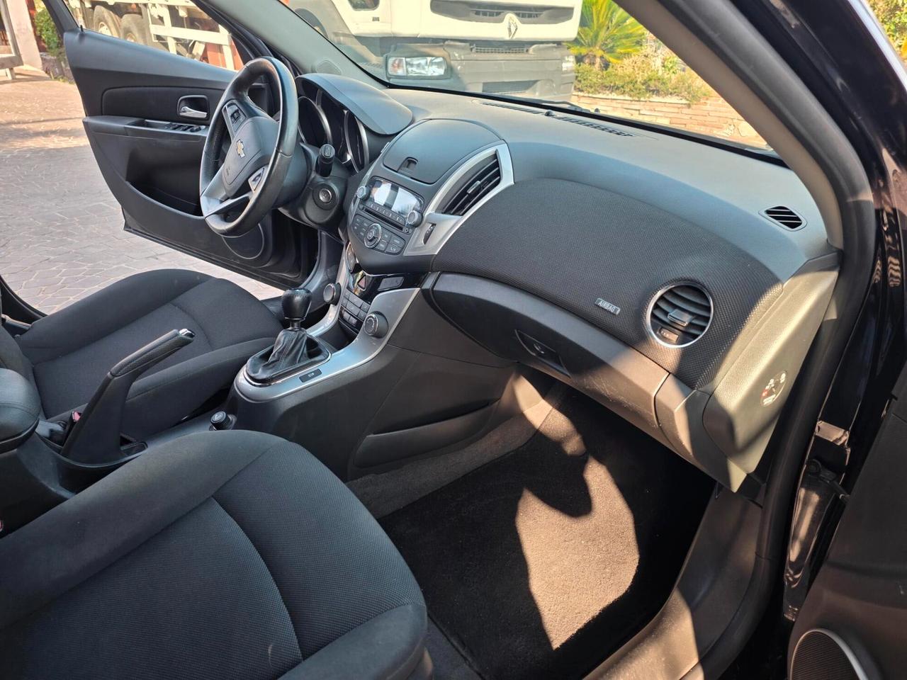 Chevrolet Cruze 1.6 5 porte LS