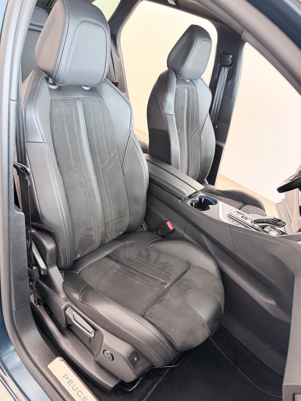 Peugeot 3008 PureTech Turbo 130 S&S EAT8 GT Pack