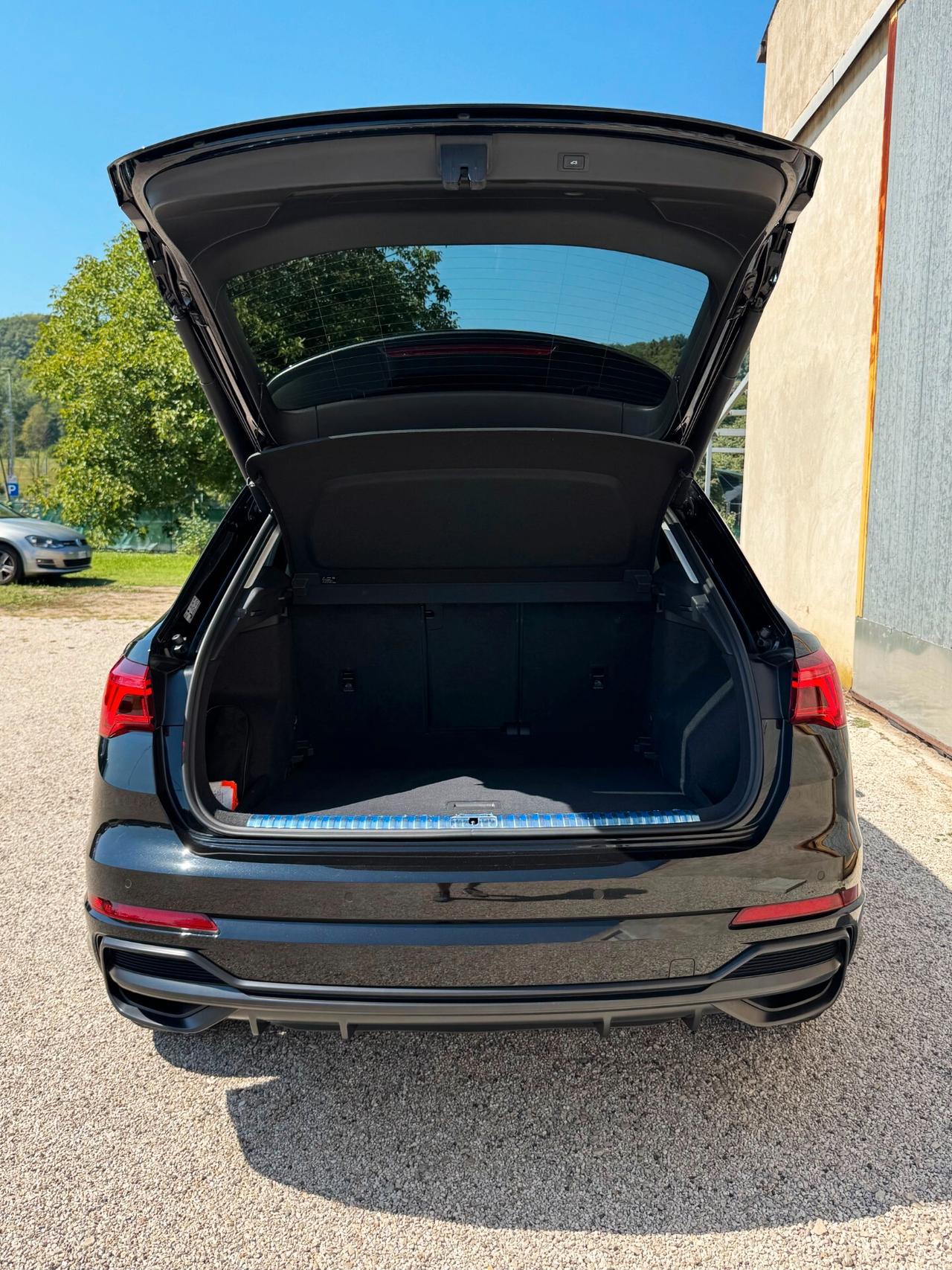 Audi Q3 35 TDI S line edition | TAGLIANDI AUDI
