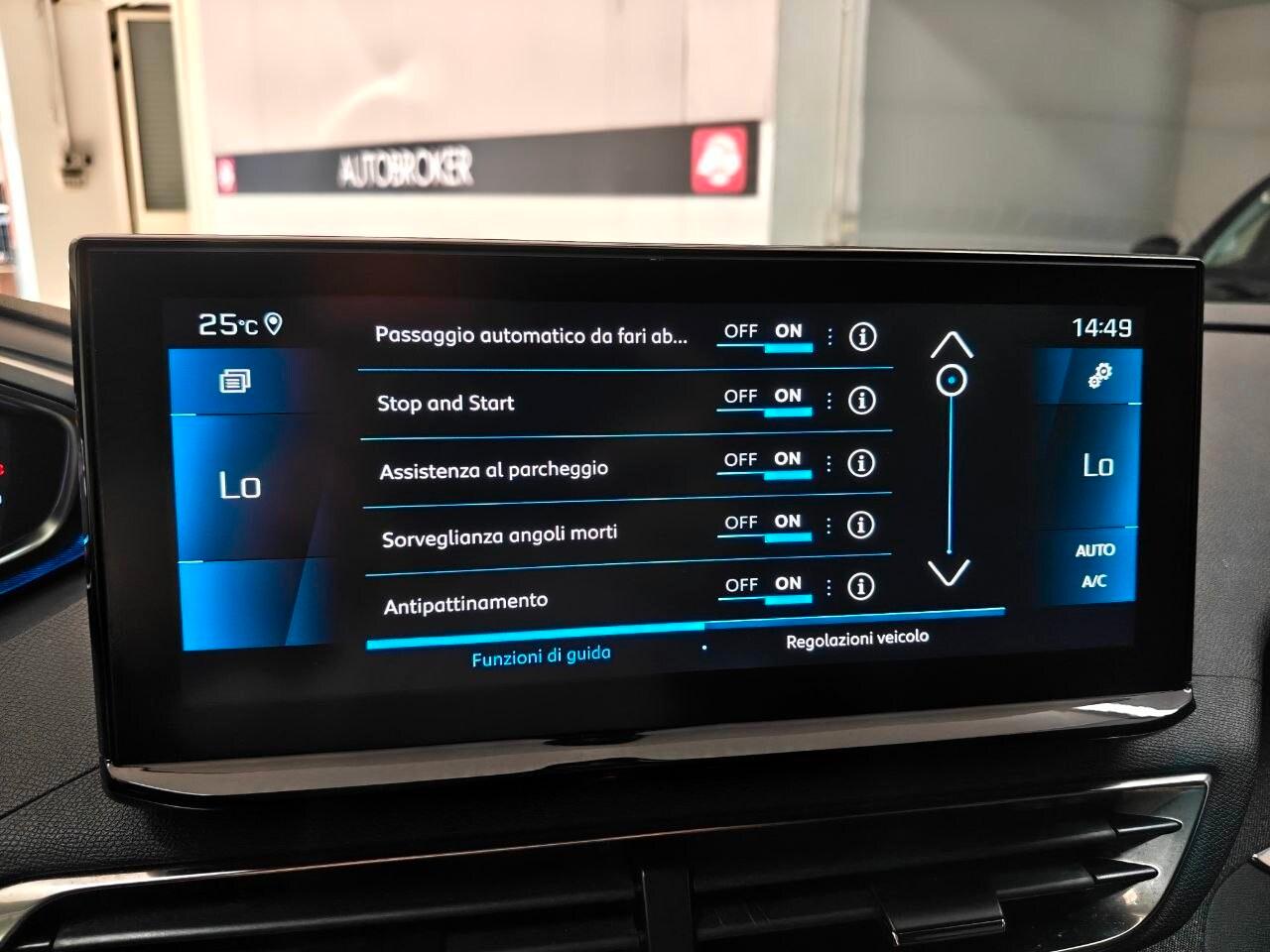 PEUGEOT 3008 2ª serie 3008 BlueHDi 130 S&S EAT...