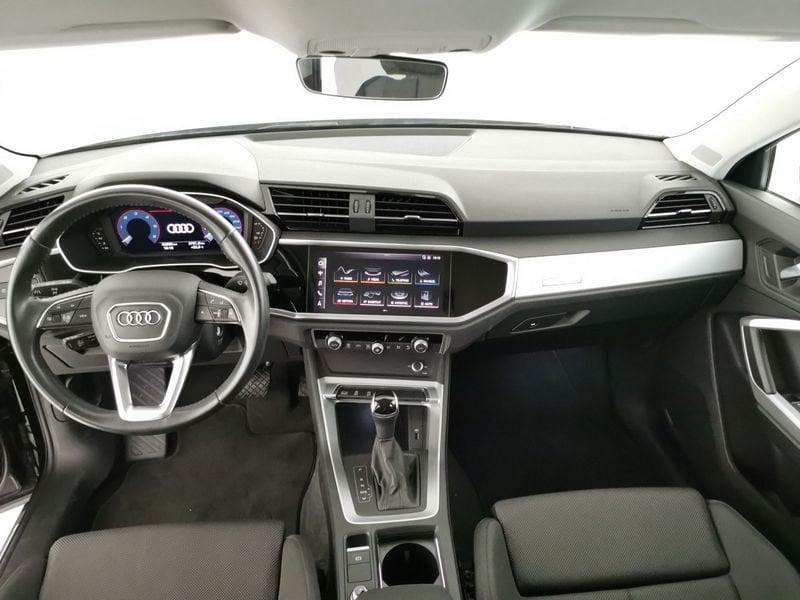 Audi Q3 Sportback 35 2.0 tdi S line edition s-tronic