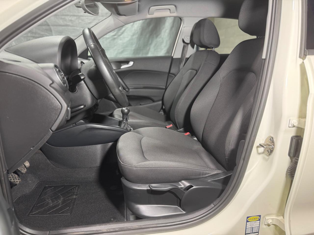 Audi A1 1.6 TDI 90CV MANUALE NEOPATENTATI