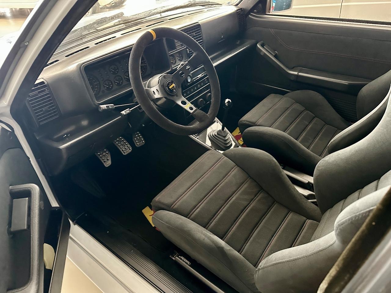 Lancia Delta 2.0i.e. turbo 16V HF integrale Evo 1