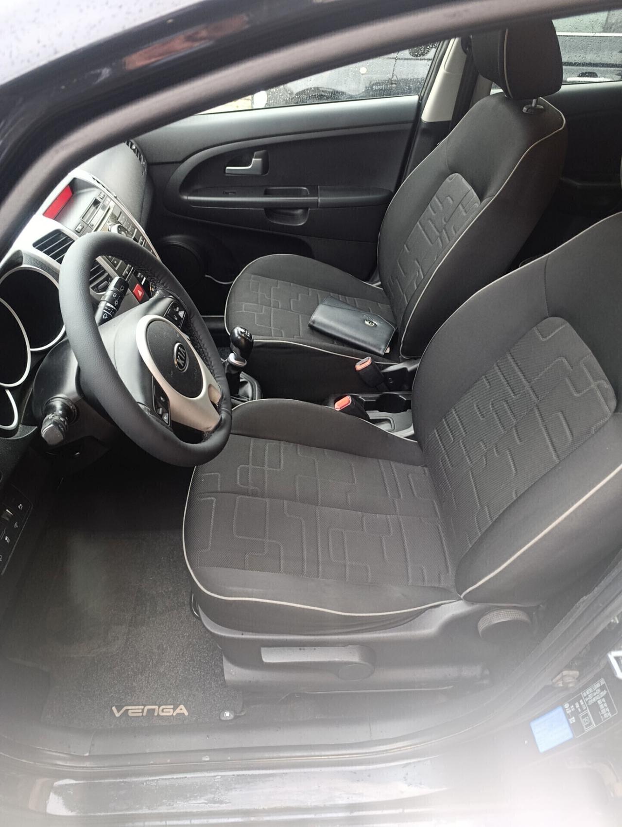 Kia Rio 1.4 CRDi WGT 5p. EX