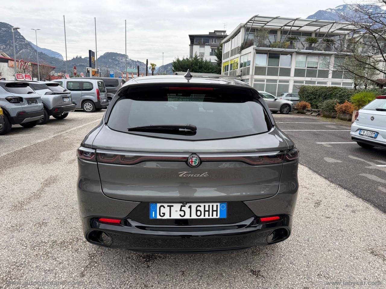 ALFA ROMEO Tonale 1.5 130 CV MHEV TCT7 Veloce MY24 PACK : VELOCE, PREMIUM,WINTER, RUOTE EXTRA 19',