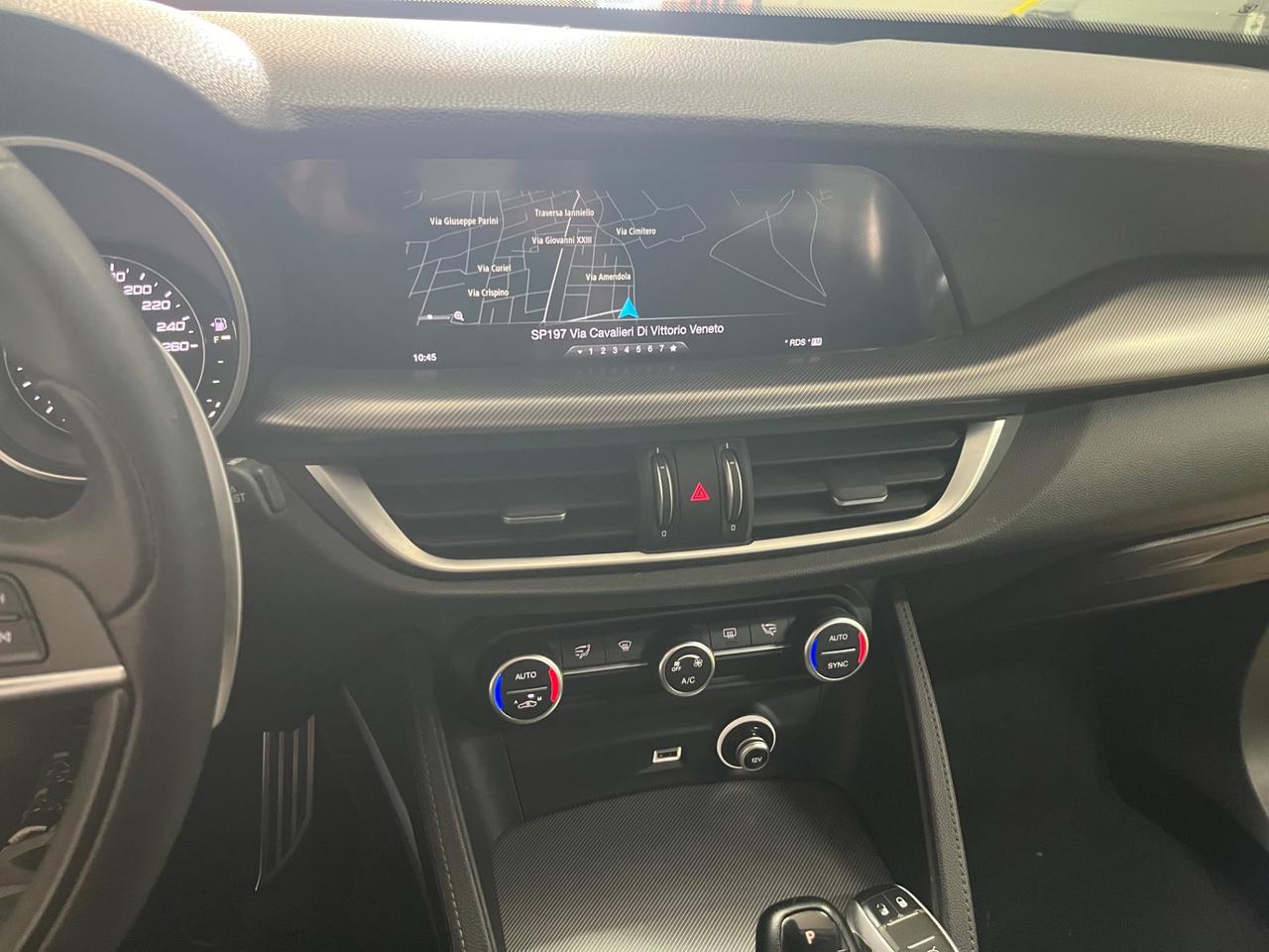 Alfa Romeo Stelvio 2.2 210 CV AT8 Q4 Executive