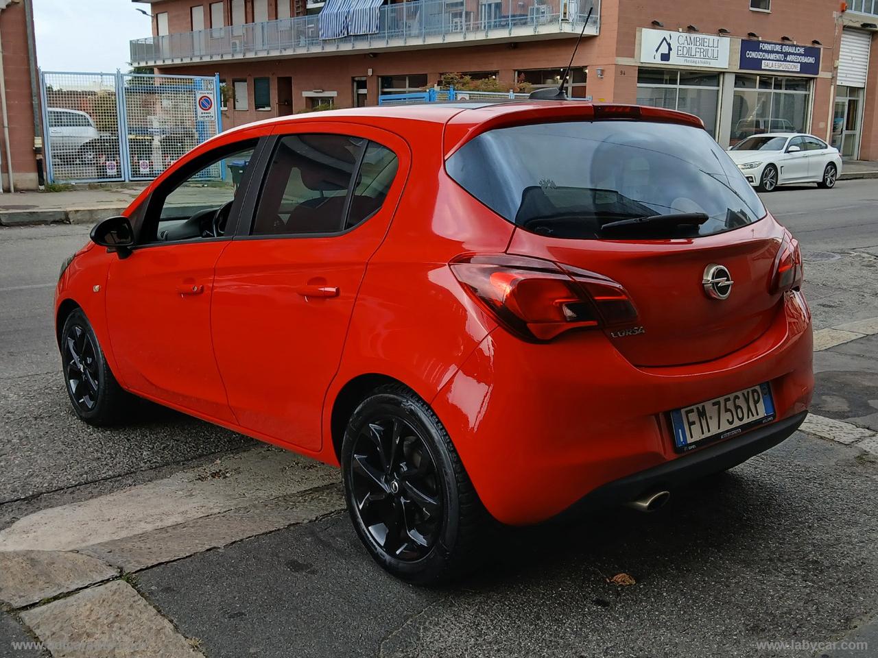 OPEL Corsa 1.2 5p. b-Color