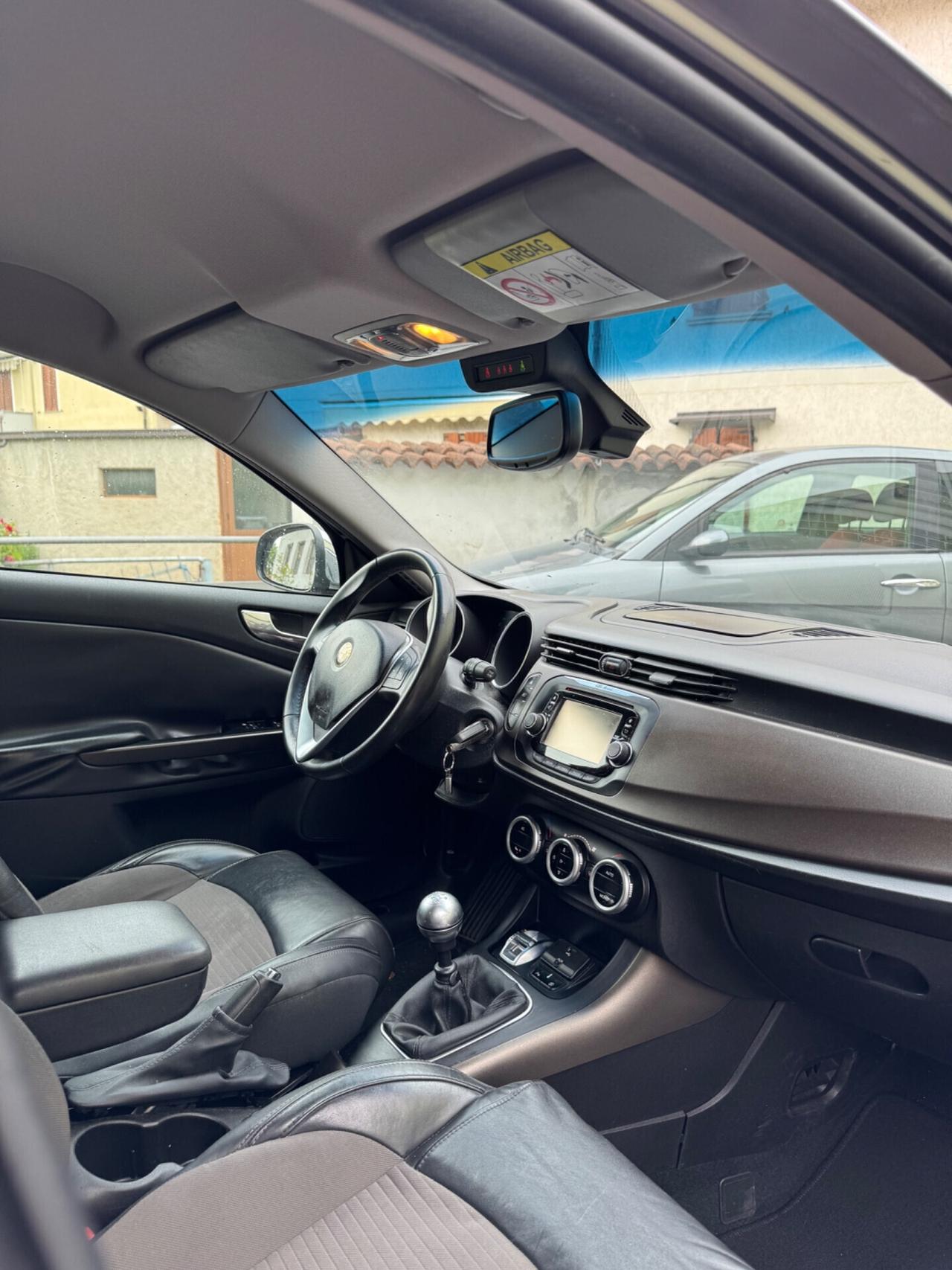Alfa Romeo Giulietta 2.0 JTDm-2 150 CV Exclusive
