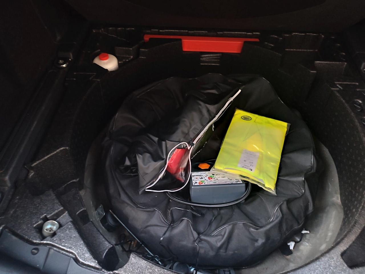 LAND ROVER DISCOVRY DEL 2018 DIESEL EURO6 POCHI KM